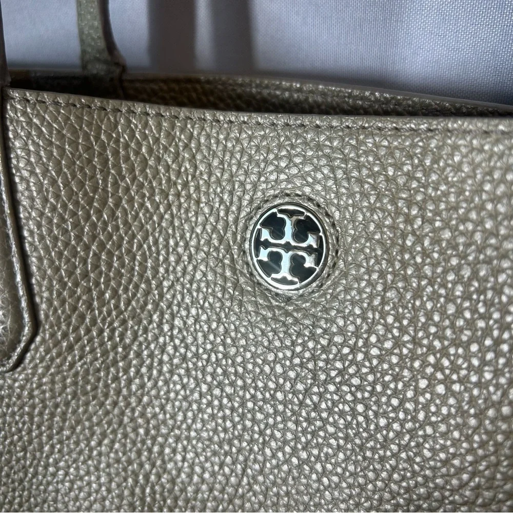 Tory Burch Metallic Perry Leather Tote Large Shoulder Bag - Picture 4 of 16